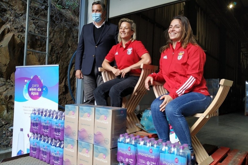 Visita de Telma Monteiro e B�rbara Timo